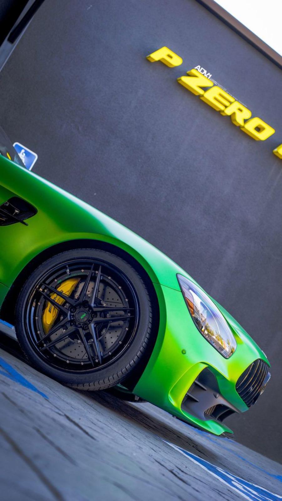 Детали экстерьера Mercedes-AMG GT R on ADV.1 Wheels (ADV05 TRACK SPEC) 2017 года  (фото 10 из 19)